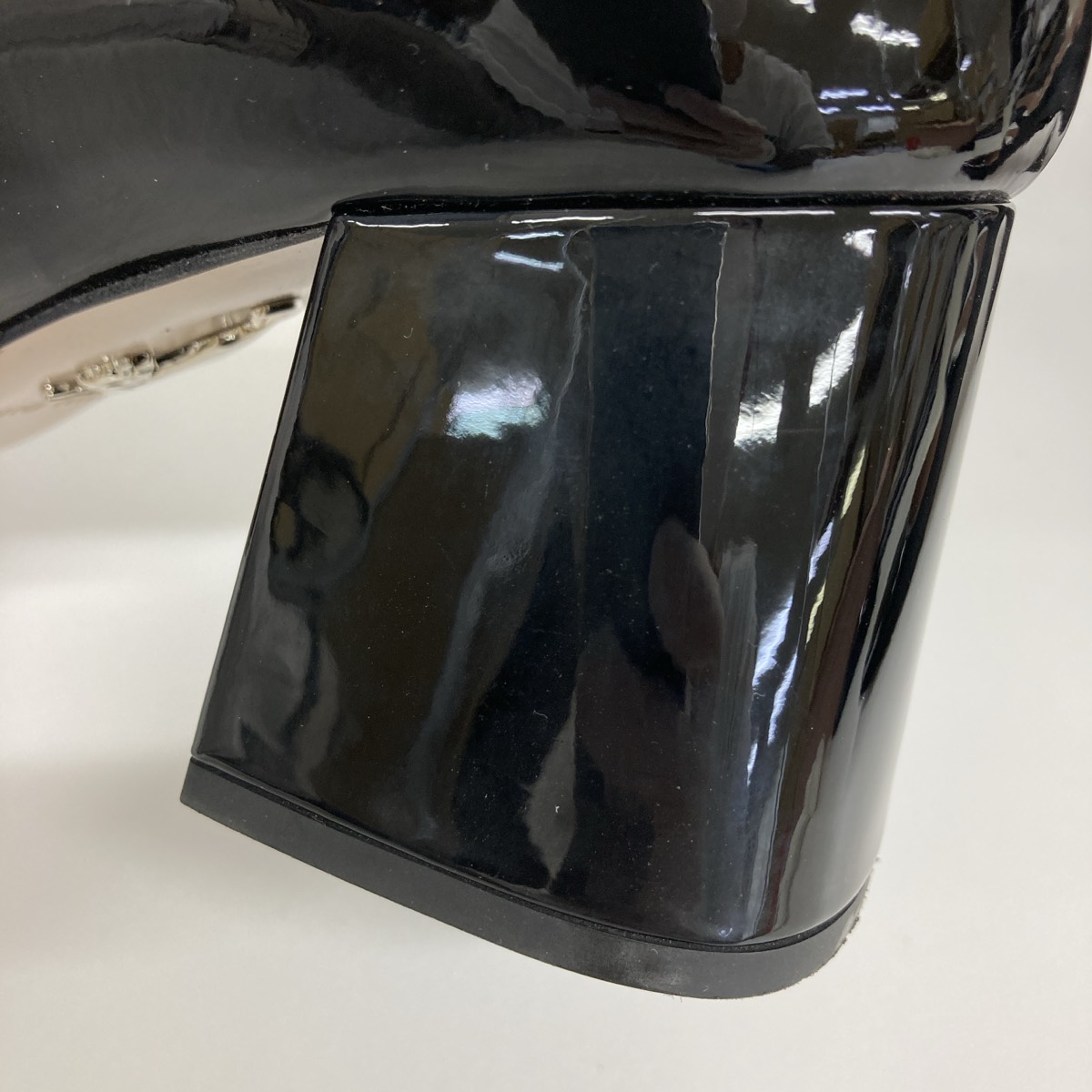此商品圖像無法被轉載請進入原始網查看